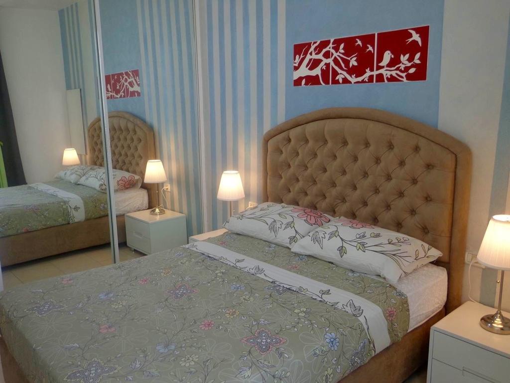 Perfect Sea View Apartment Bat Yam Exterior photo